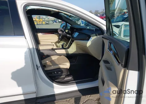 2018 Cadillac Xt5 Luxury из США, поврежденный, VIN 1GYKNDRS8JZ197528